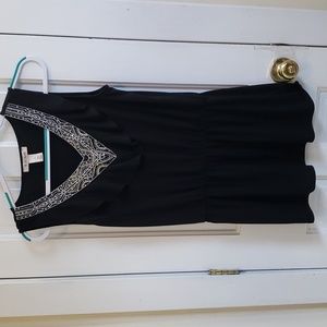 White House Black Market Sleeveless Metallic Embroidered V Neck Peplum Top